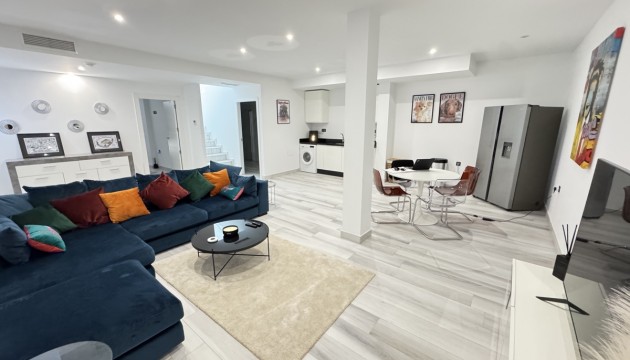 Herverkoop - Detached Villa - Orihuela Costa - Lomas de Cabo Roig