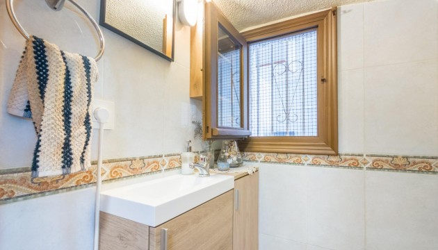 Resale - Townhouse - Torrevieja - Nueva Torrevieja - Aguas Nuevas