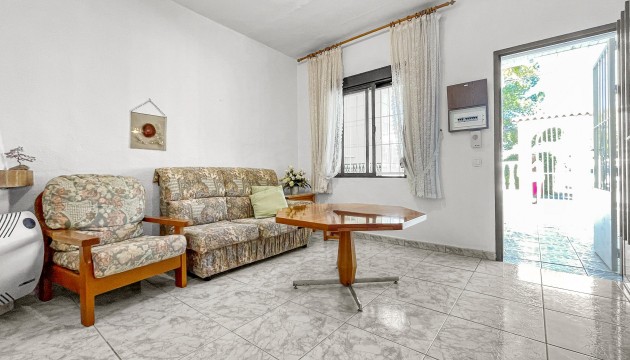 Resale - Townhouse - Torrevieja - La Siesta - El Salado -  Torreta