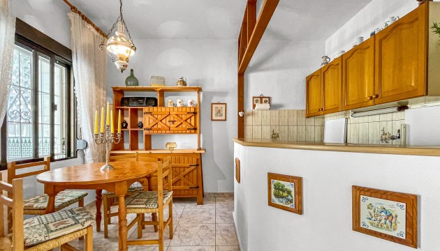 Resale - Townhouse - Torrevieja - La Siesta - El Salado -  Torreta