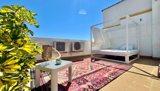 Resale - House - Orihuela Costa - Los Altos