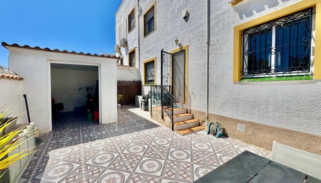 Resale - House - Orihuela Costa - Los Altos