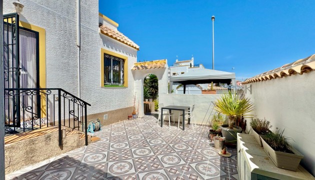 Resale - House - Orihuela Costa - Los Altos