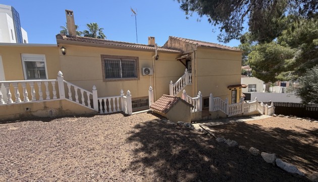 Resale - Detached Villa - Torrevieja - Los Balcones - Los Altos del Edén