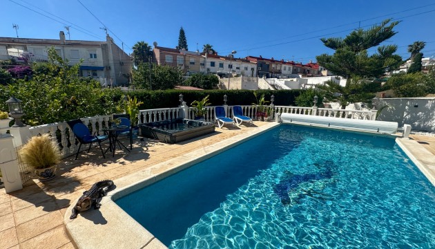 Resale - Townhouse - Torrevieja - Los Balcones - Los Altos del Edén