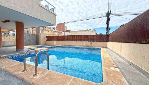 Resale - Apartment - Torrevieja