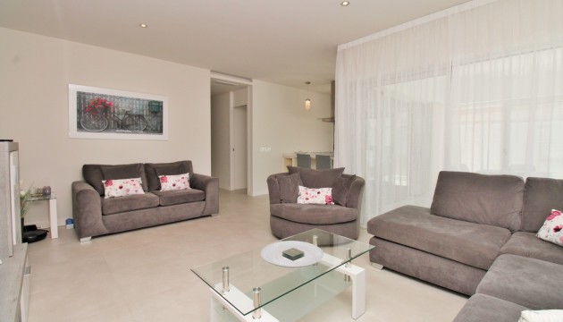 Resale - Apartment - Orihuela Costa - Los Dolses