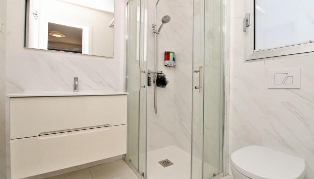 Resale - Apartment - Orihuela Costa - Los Dolses