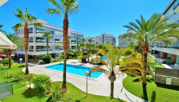 Resale - Apartment - Orihuela Costa - Los Dolses