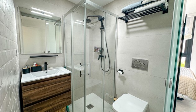 Resale - Apartment - Orihuela Costa - Villamartín