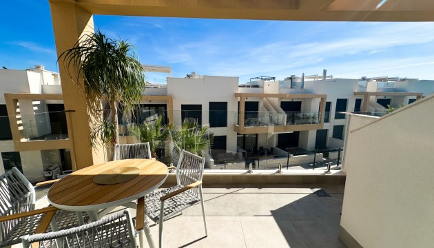 Resale - Apartment - Orihuela Costa - Villamartín
