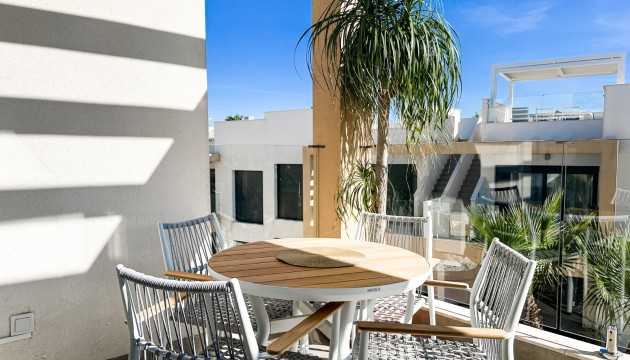 Resale - Apartment - Orihuela Costa - Villamartín
