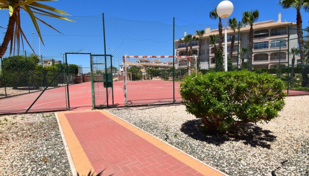 Resale - Apartment - Orihuela Costa - Playa Flamenca