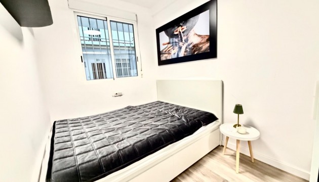 Resale - Apartment - Torrevieja - Torrelamata - La Mata