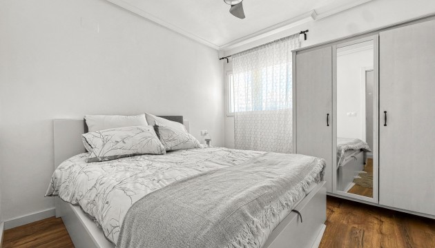 Resale - Apartment - Torrevieja
