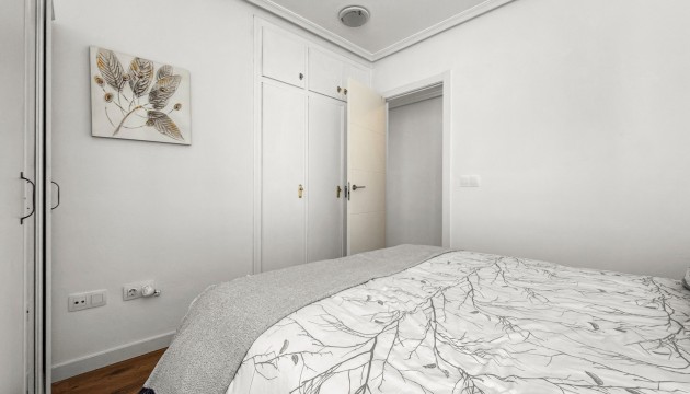 Resale - Apartment - Torrevieja