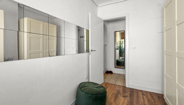 Resale - Apartment - Torrevieja