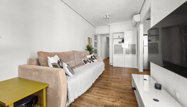 Resale - Apartment - Torrevieja