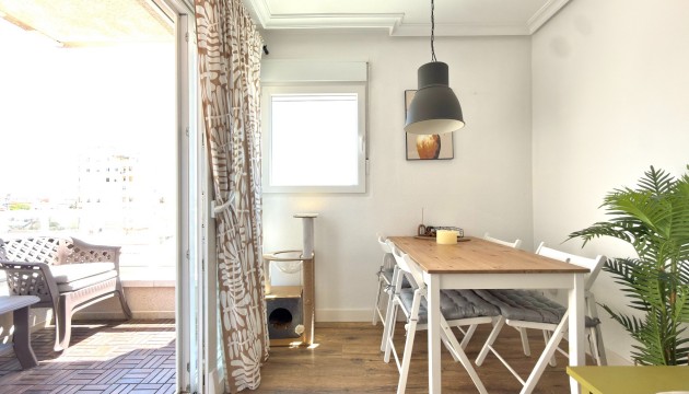 Перепродажа - Квартира - Torrevieja