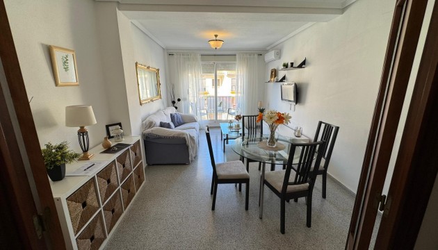 Odsprzedaż - Apartment - San Miguel de Salinas