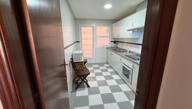 Odsprzedaż - Apartment - San Miguel de Salinas