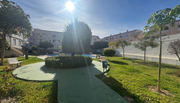 Перепродажа - Квартира - Torrevieja - El Acequión - Los Náufragos