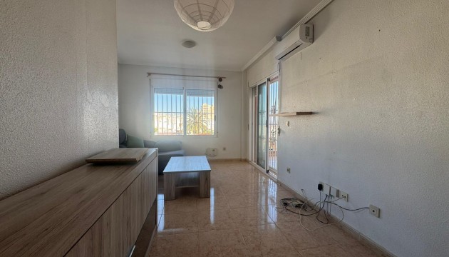 Resale - Apartment - Torrevieja - Torrelamata - La Mata