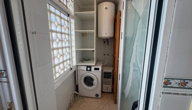 Resale - Apartment - Torrevieja - Torrelamata - La Mata