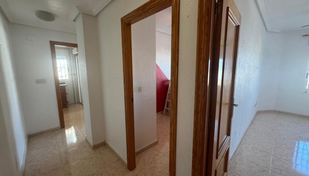 Resale - Apartment - Torrevieja - Torrelamata - La Mata