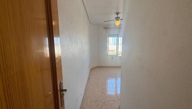 Resale - Apartment - Torrevieja - Torrelamata - La Mata