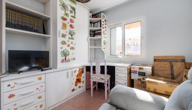 Перепродажа - Квартира - Torrevieja
