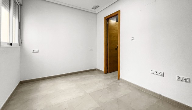 Resale - Apartment - Torrevieja - El Acequión - Los Náufragos