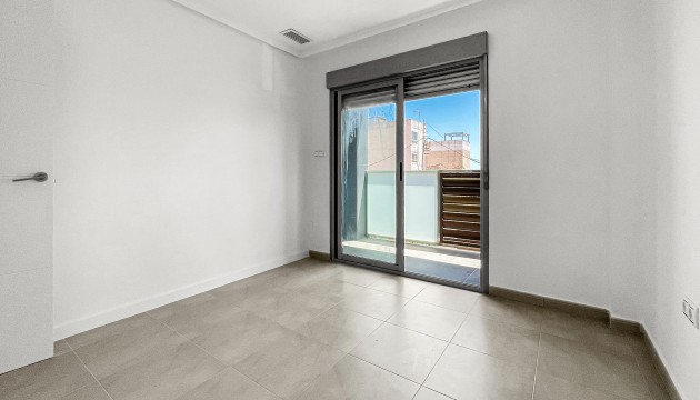 Resale - Apartment - Torrevieja - El Acequión - Los Náufragos