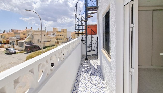 Перепродажа - Таунхаус - La Marina