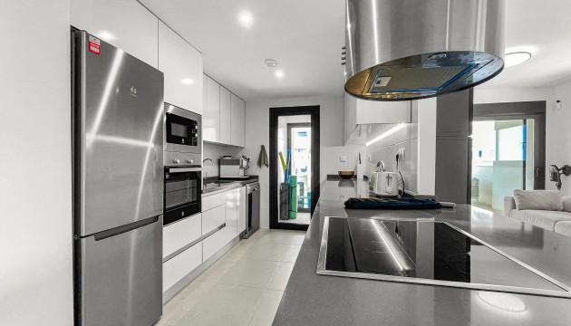 Resale - Apartment - Orihuela Costa - Los Dolses