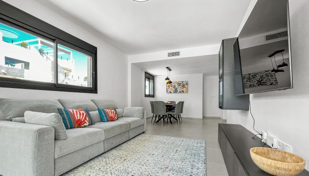 Resale - Apartment - Orihuela Costa - Los Dolses