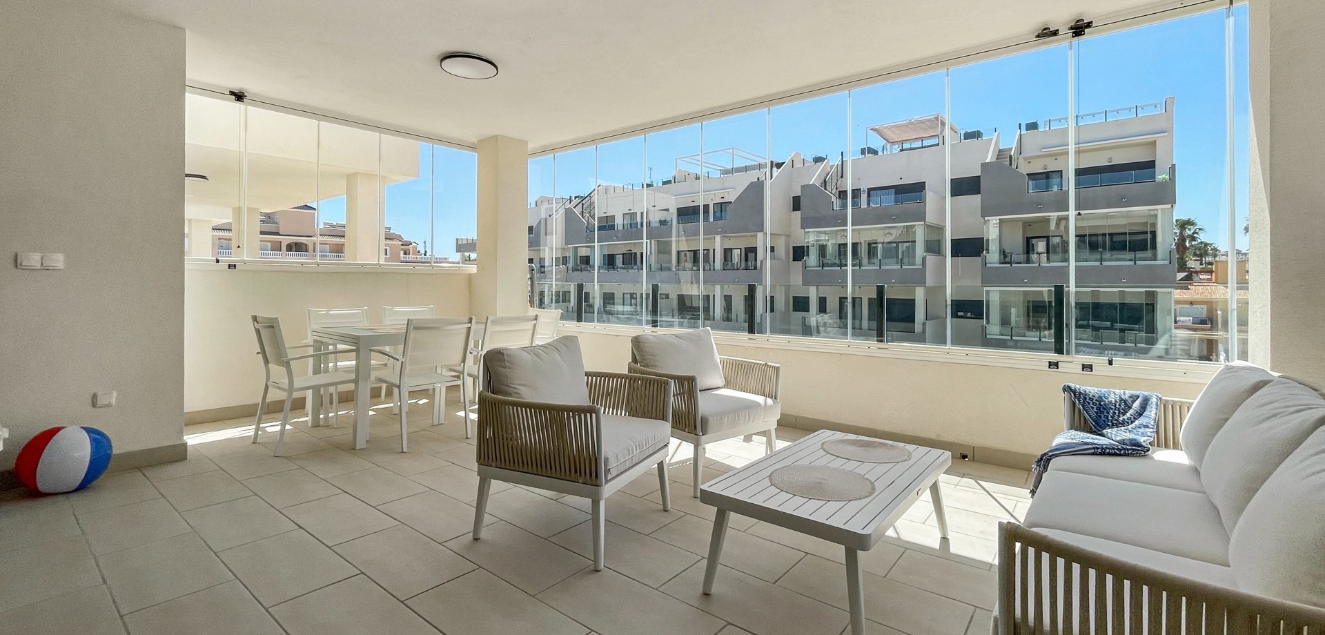 Apartment in Los Dolses - Image 3