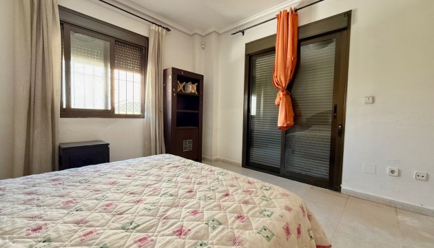 Resale - Semi Detached Villa - Ciudad Quesada