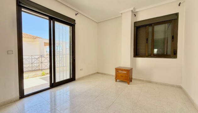 Resale - Semi Detached Villa - Ciudad Quesada
