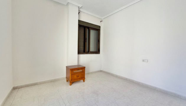 Resale - Semi Detached Villa - Ciudad Quesada