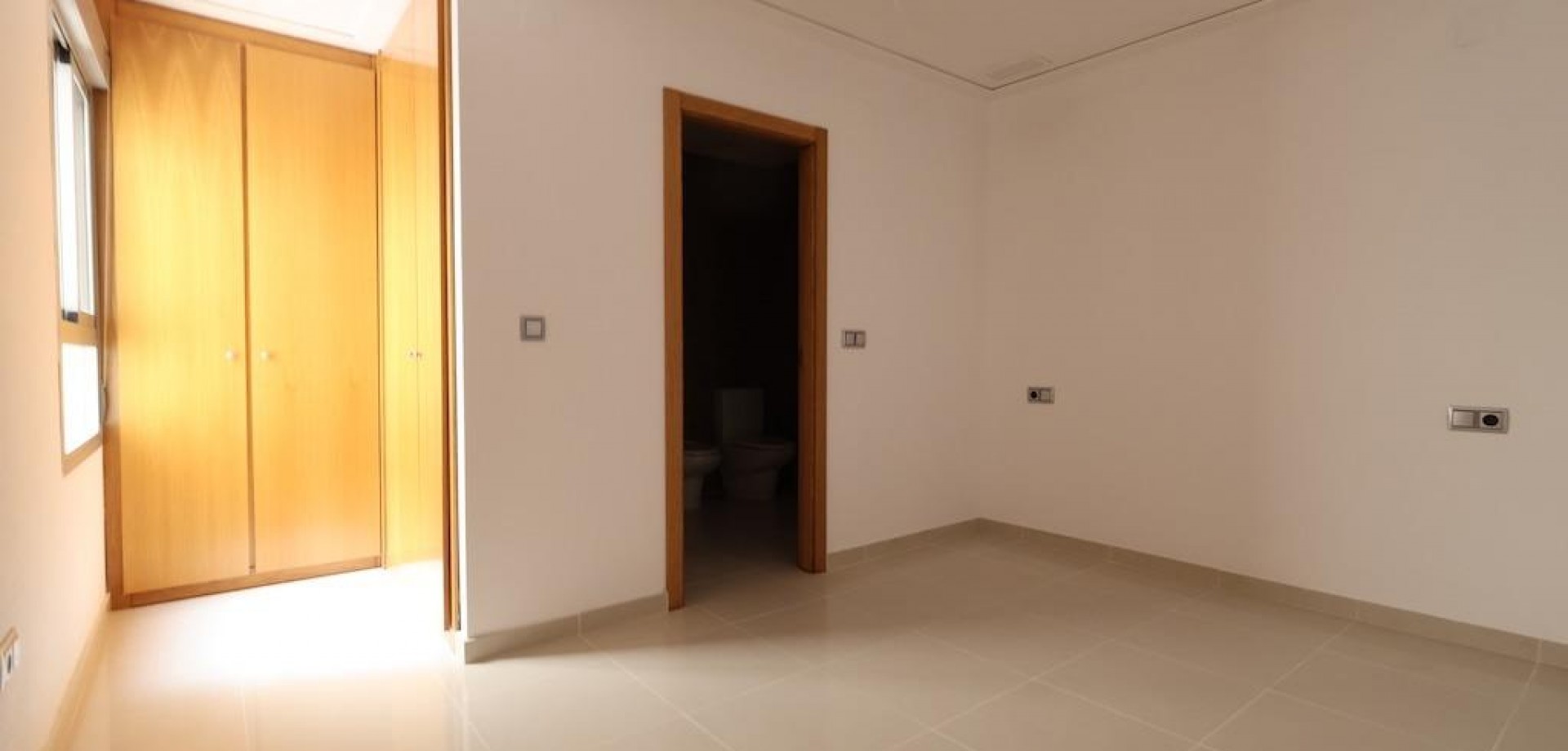 Apartment in Torrelamata - Image 2