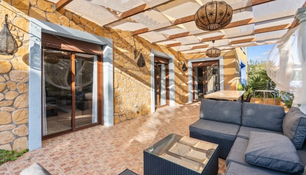 Resale - Detached Villa - Santa Pola - El Poble Llevanti