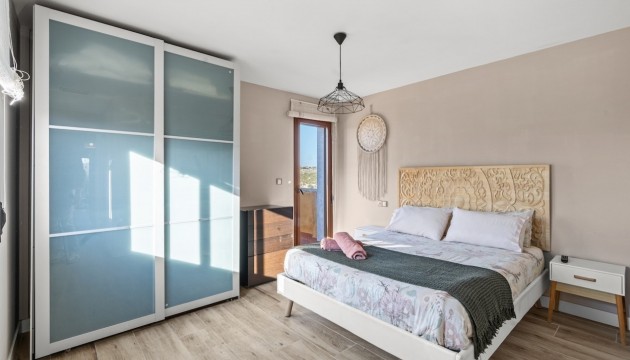 Resale - Detached Villa - Santa Pola - El Poble Llevanti