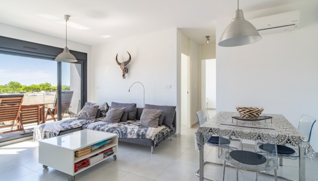Resale - Bungalow - Pilar de la Horadada - Mil Palmeras