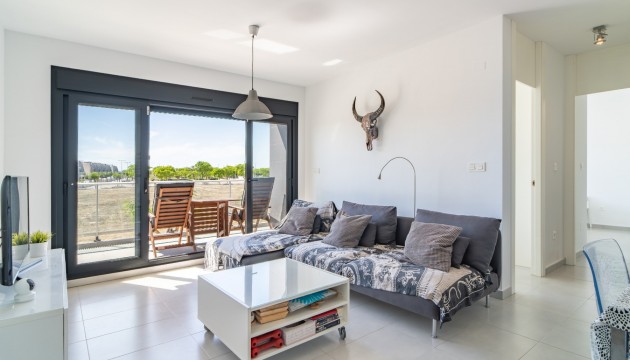 Resale - Bungalow - Pilar de la Horadada - Mil Palmeras