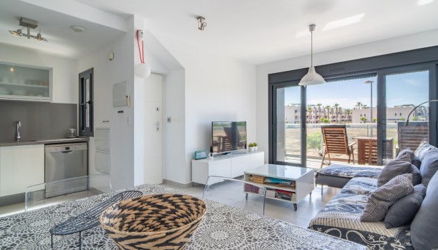 Resale - Bungalow - Pilar de la Horadada - Mil Palmeras