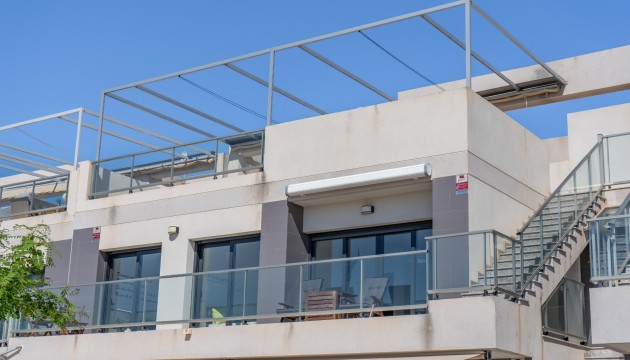 Resale - Bungalow - Pilar de la Horadada - Mil Palmeras