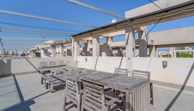 Resale - Bungalow - Pilar de la Horadada - Mil Palmeras