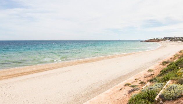 Resale - Bungalow - Pilar de la Horadada - Mil Palmeras