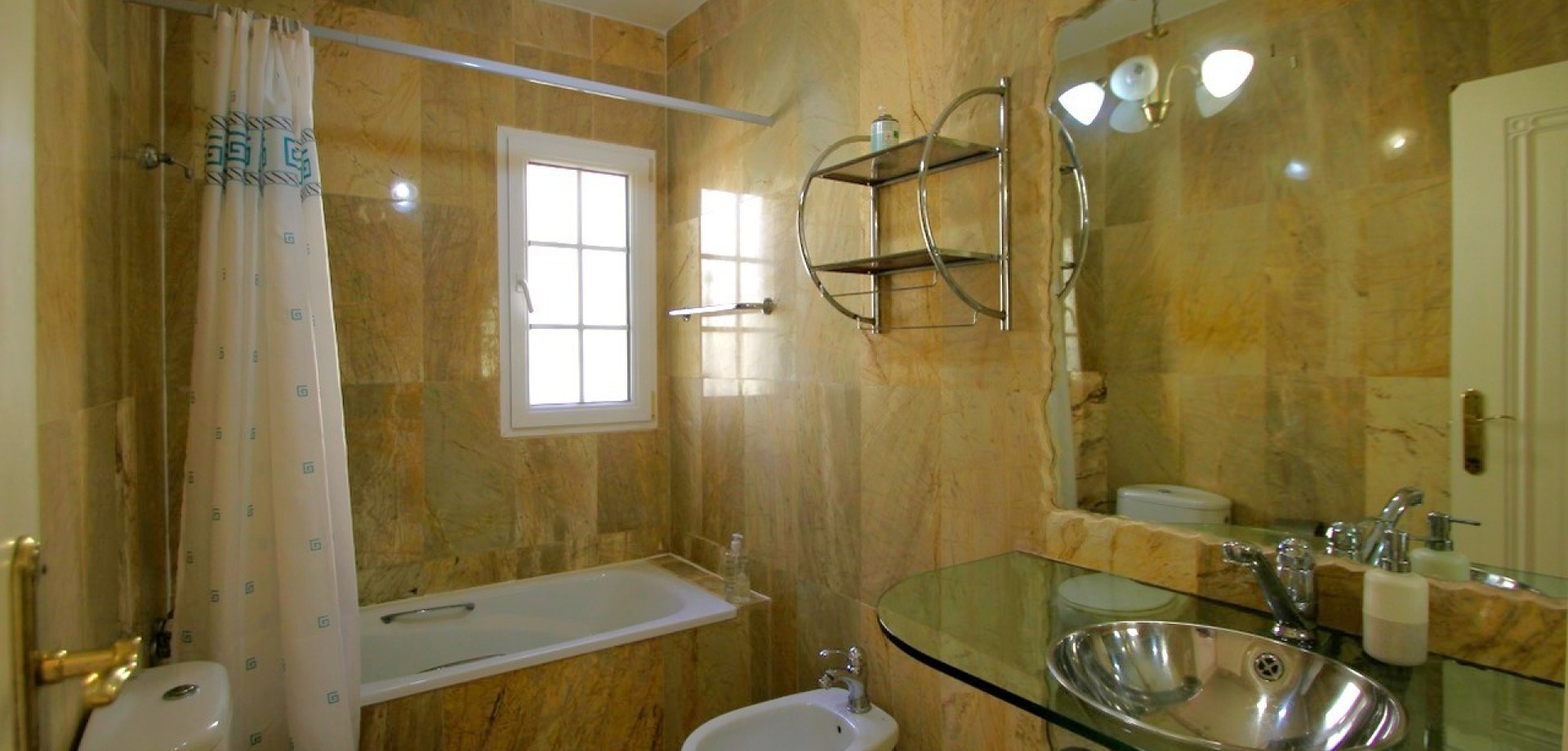 House in Los Balcones - Image 5